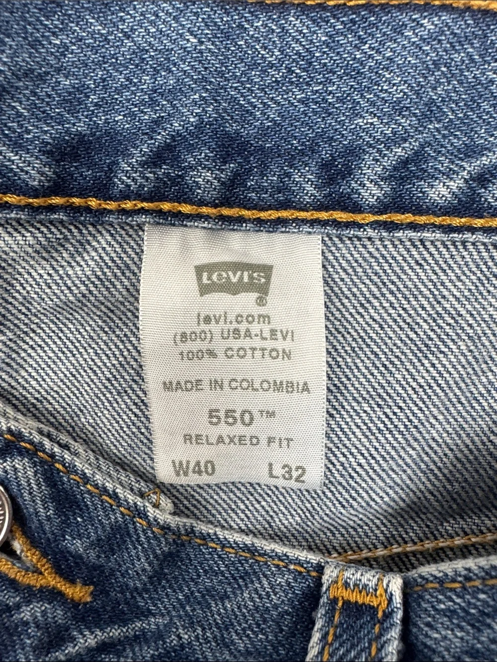 Levi's 550 Relaxed Jeans in Classic Blue Denim 40x32